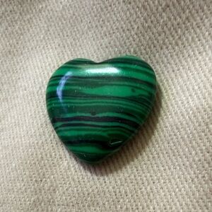 Polished Heart Shaped Machine Stone